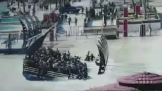 LiveLeak - The moment Iraq ferry sinking: At least 100 dead in Tigris river at Mosul