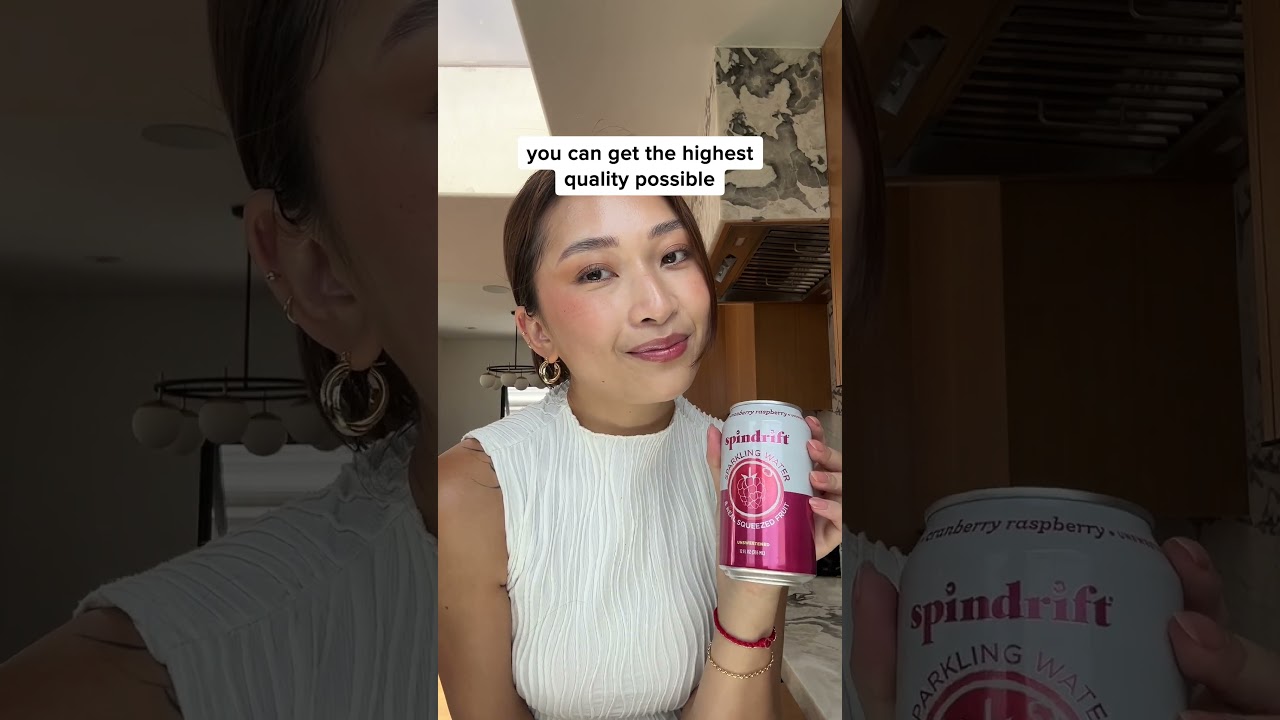 5 Reasons why Spindrift's Cranberry Raspberry is back! 