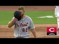 Mike Moustakas hits his first homer as a Red
