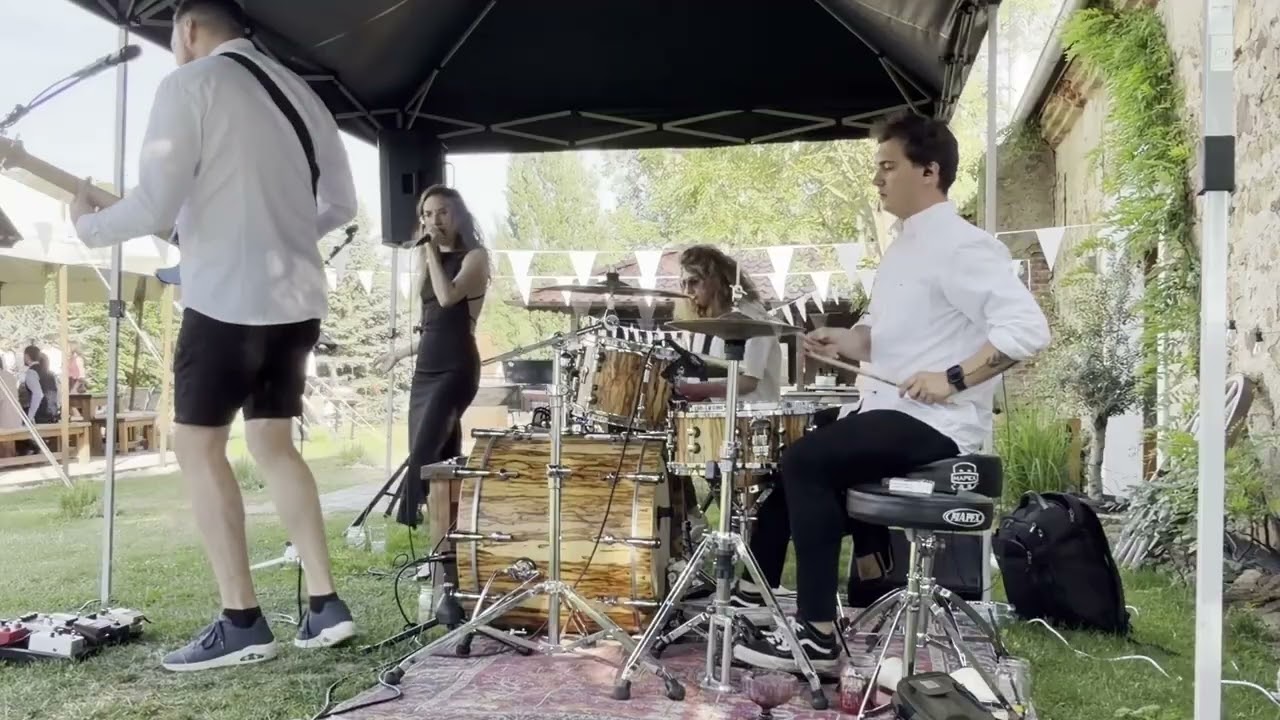 Kateřina Karešová & Kapela | Smooth Operator (live)