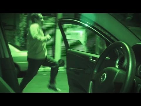 CORRAM, O MOTORISTA SAIU DO CARRO!