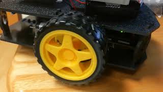 ECE110 Traffic Controlled Car