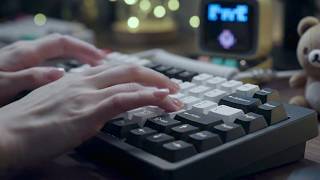 Mechanical Keyboard Typing That Feels Like a Cozy Study Capsule screenshot 1
