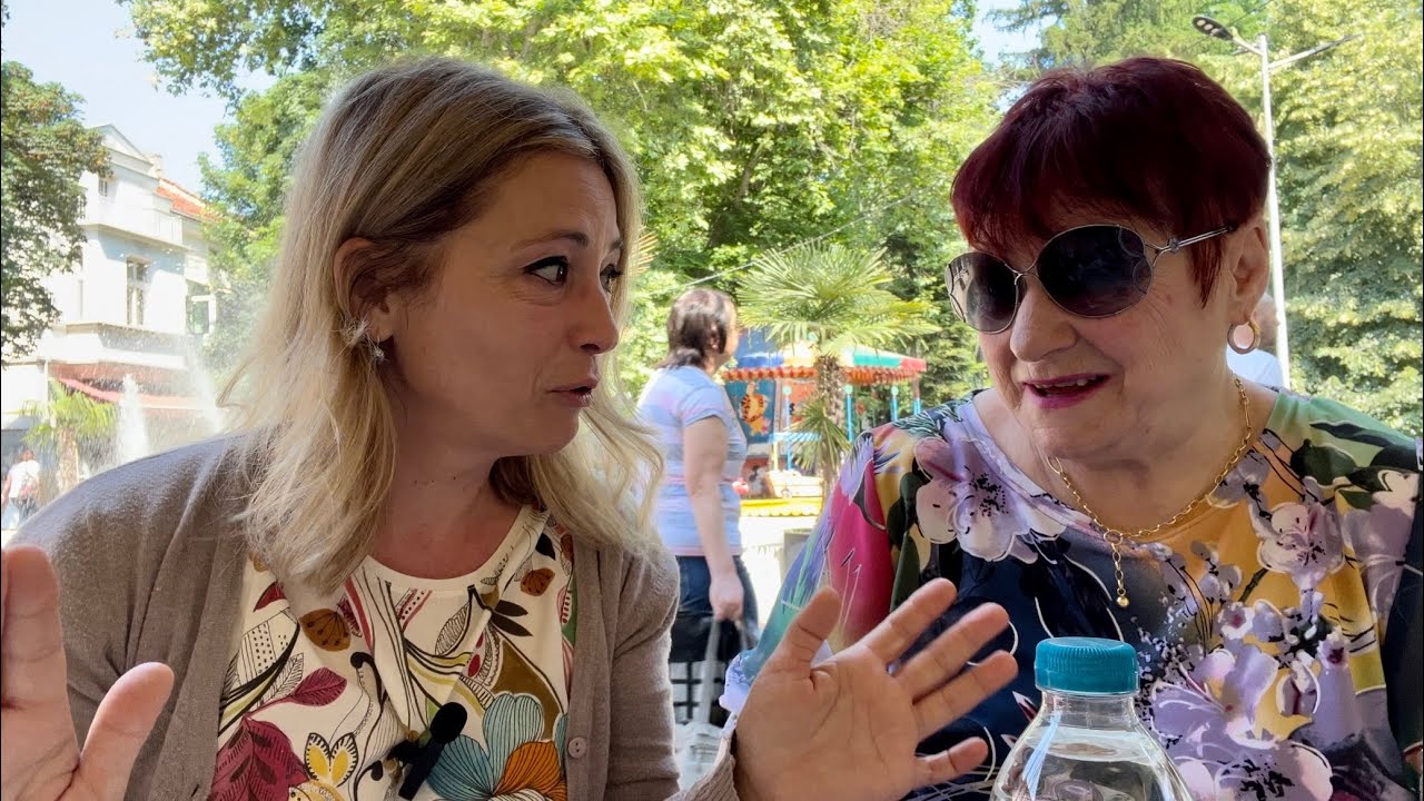 На кафе с мама 🩷