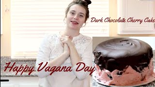 Dark chocolate cherry cake// hastylass ...