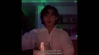 Jungkook searching for song Old Love requested by Army on Weverse Live