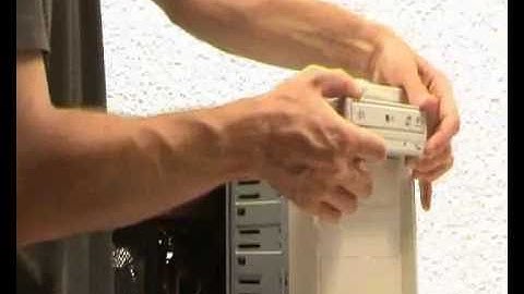 How to replace a CD or DVD drive part2 of 2