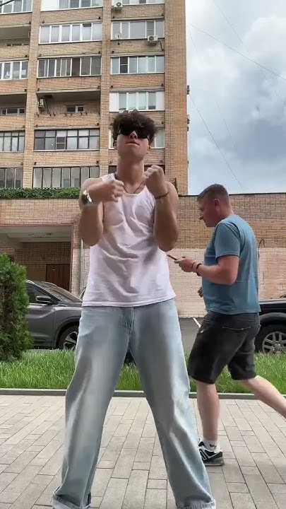 Женя Лизогуб - YouTube