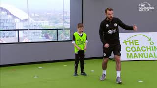 1 to 1 Football Practice: Ball Control, Passing and Movement