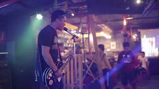 ITENEPS - HITAM PUTIH