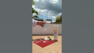 Tugas iklan 'herborist juice skin body serum' by syifa hadju