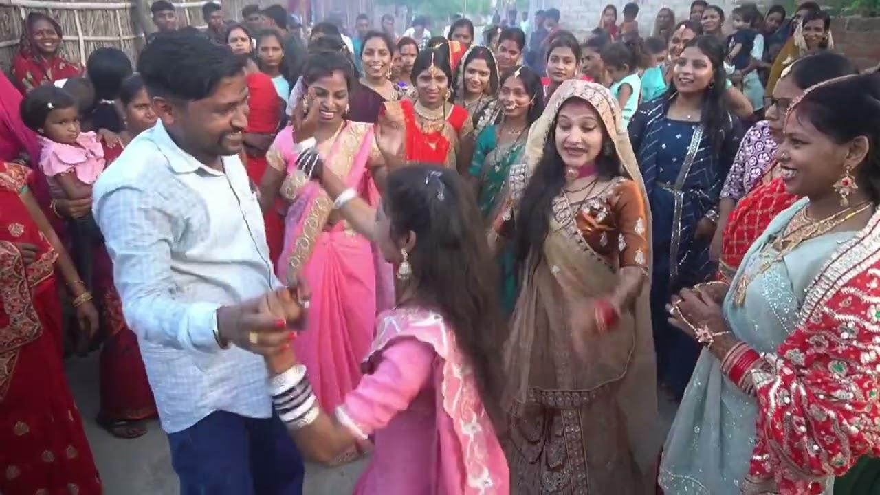 बिहार में शादी वाले दिन कुछ ऐसा माहौल होता है full masti 
