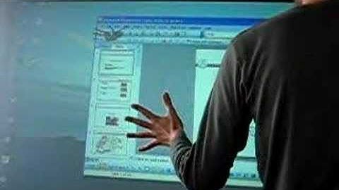 Minority Report Interaction with camera tracking (2004)