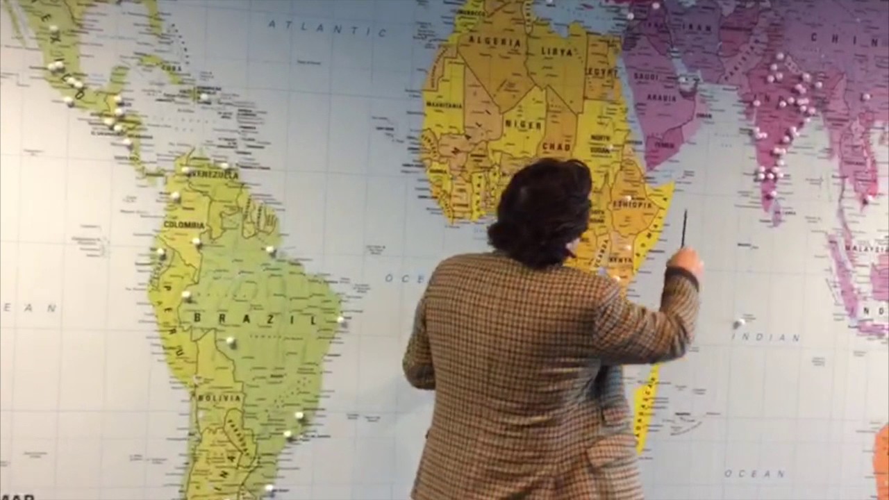 Entrevista a Fernando Iwasaki sobre el Archivo de Indias