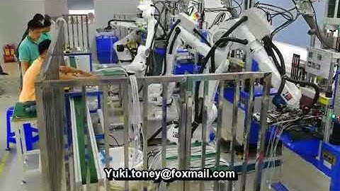 6 Axis Industrial Robot Arm For Iphone Cable production-----Material loading and uploading.