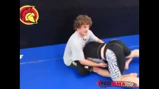 Ben Askren shows the GSP knee pick