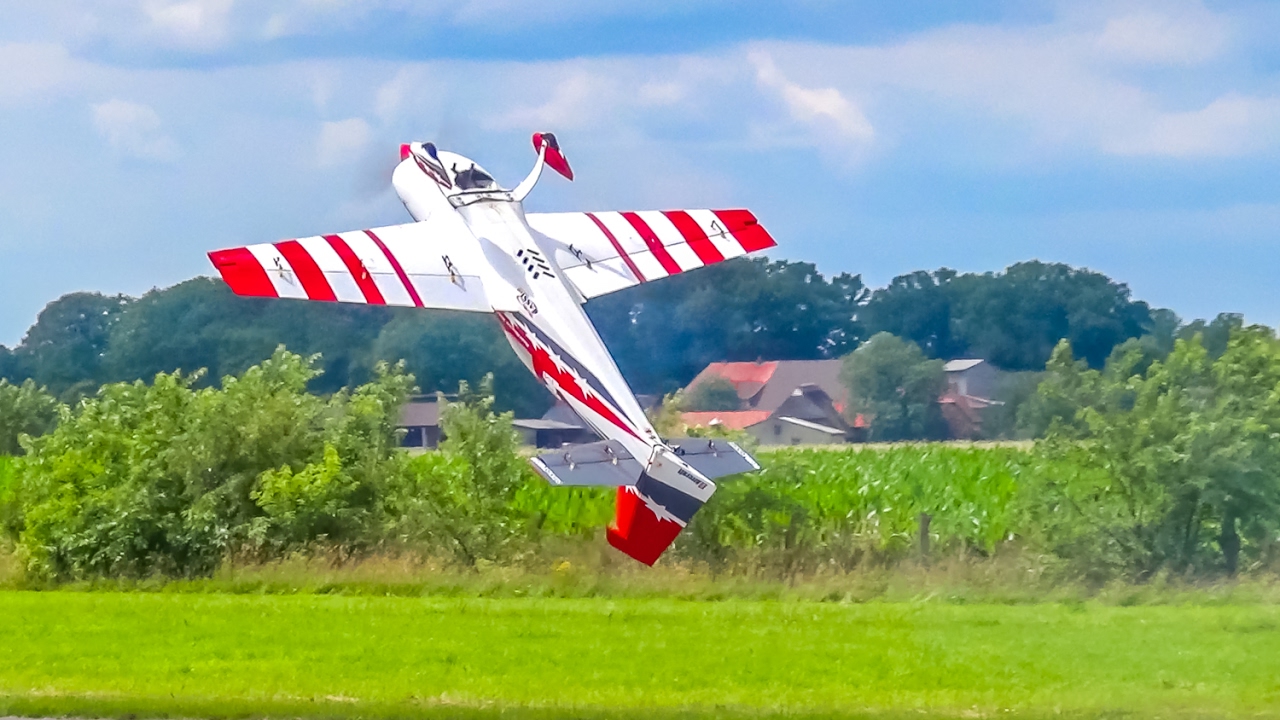 SPECTACULAR RC plane flight show ends up with a broken plane!