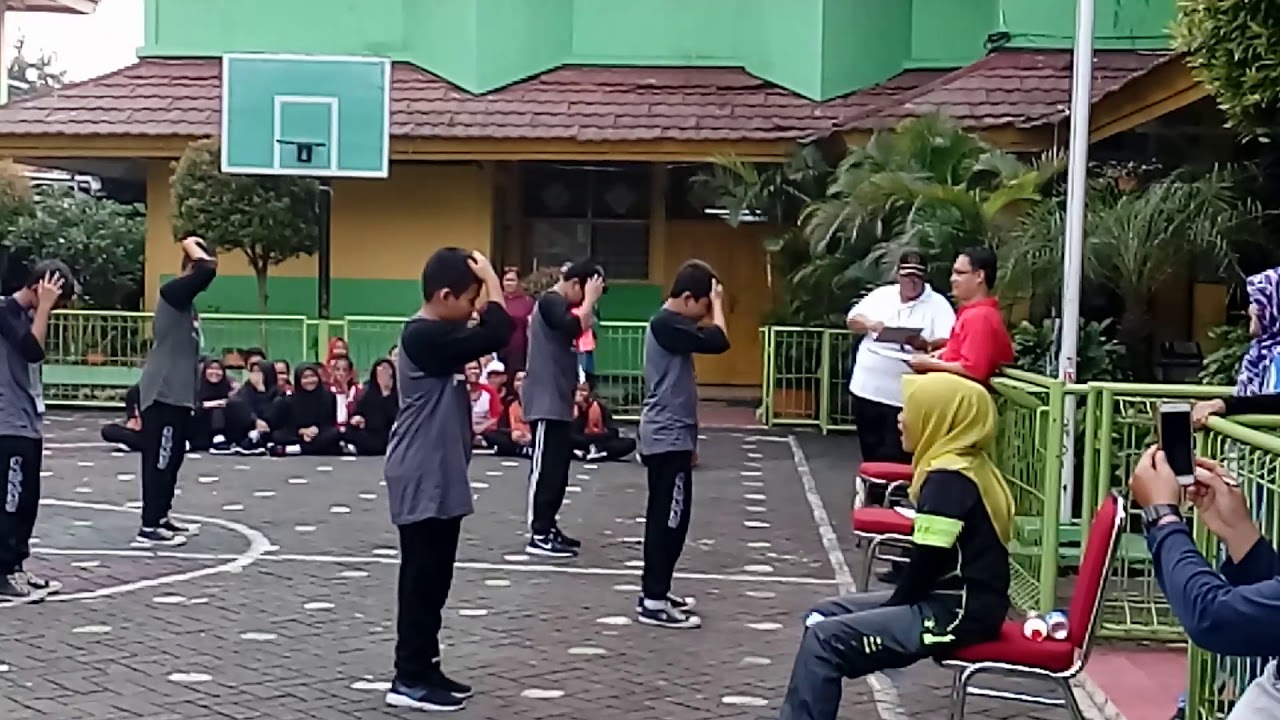 Senam Kreasi Kewer-kewer SDN Cibubur 03 Jakarta Timur