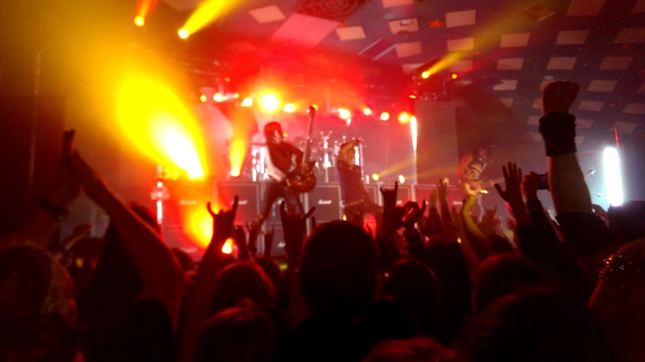 Black Veil Brides In The End Glasgow Barrowlands Oct 2014 HD YouTube