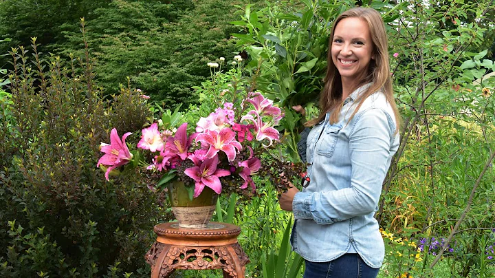 Best Foliage Shrubs for a Cut Flower Garden // Northlawn Flower Farms