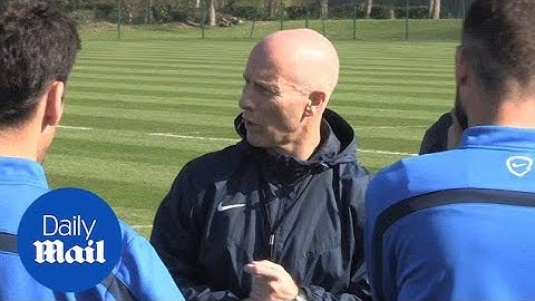 Bob Bradley becomes the first American manager to lead a BPL team - Daily Mail