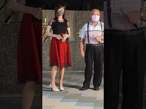 嘉義街頭藝人 林德明-林宜卉《紅酒》2022 11 03