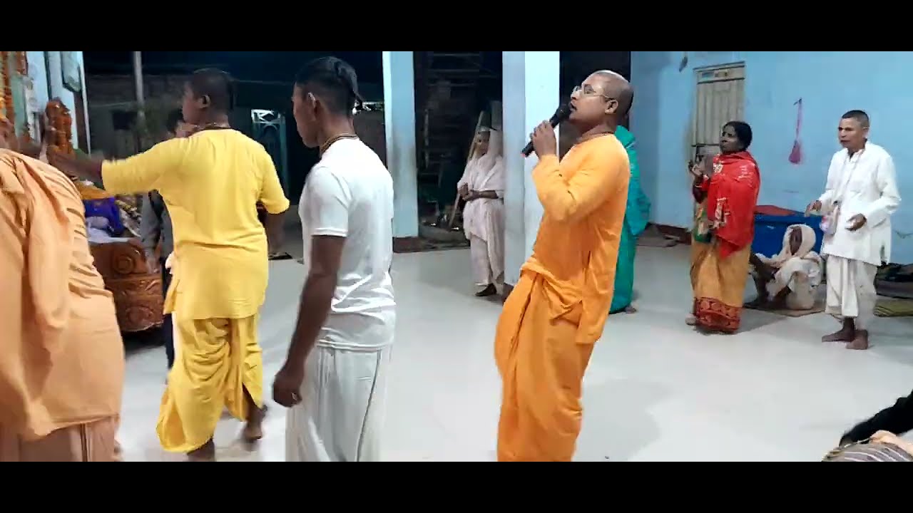 Gour Aroti | Dinajpur iskcon