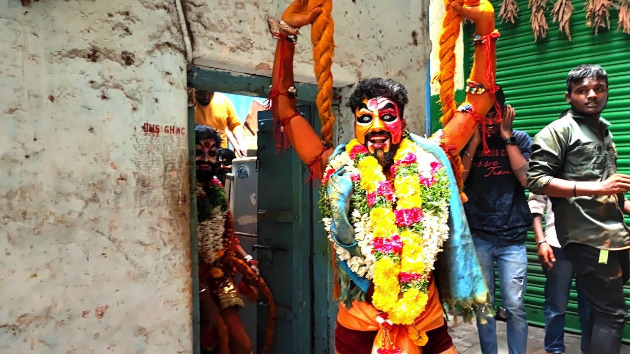 Potharaju Mass Entry 🔥 | Secunderabad Bonalu 2022 | Twin Cities Festivals 