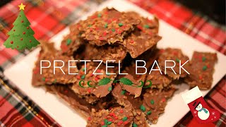 Super Simple (&highly addictive) Holiday Pretzel Bark