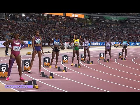 Wow Usa mellissa Jefferson defeats Jamaica shericka Jackson to win