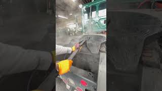 5th wheel Check! #mechanic #trucking #trucks