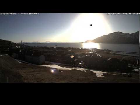 Spectacular Take Off From LYR Longyearbyen Airport, Svalbard