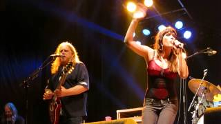 Video thumbnail of "Gov't Mule with Beth Hart - Soulshine"