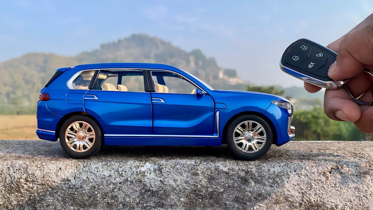 BMW X7 Blue Diecast Scale 1/32 Model Unboxing | Scale 1:32