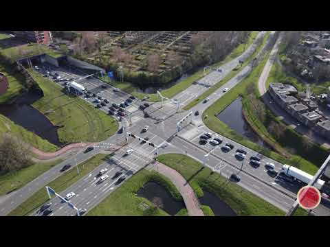From above: Intersection traffic Leidschendam 2 [Drone 4K 60fps]