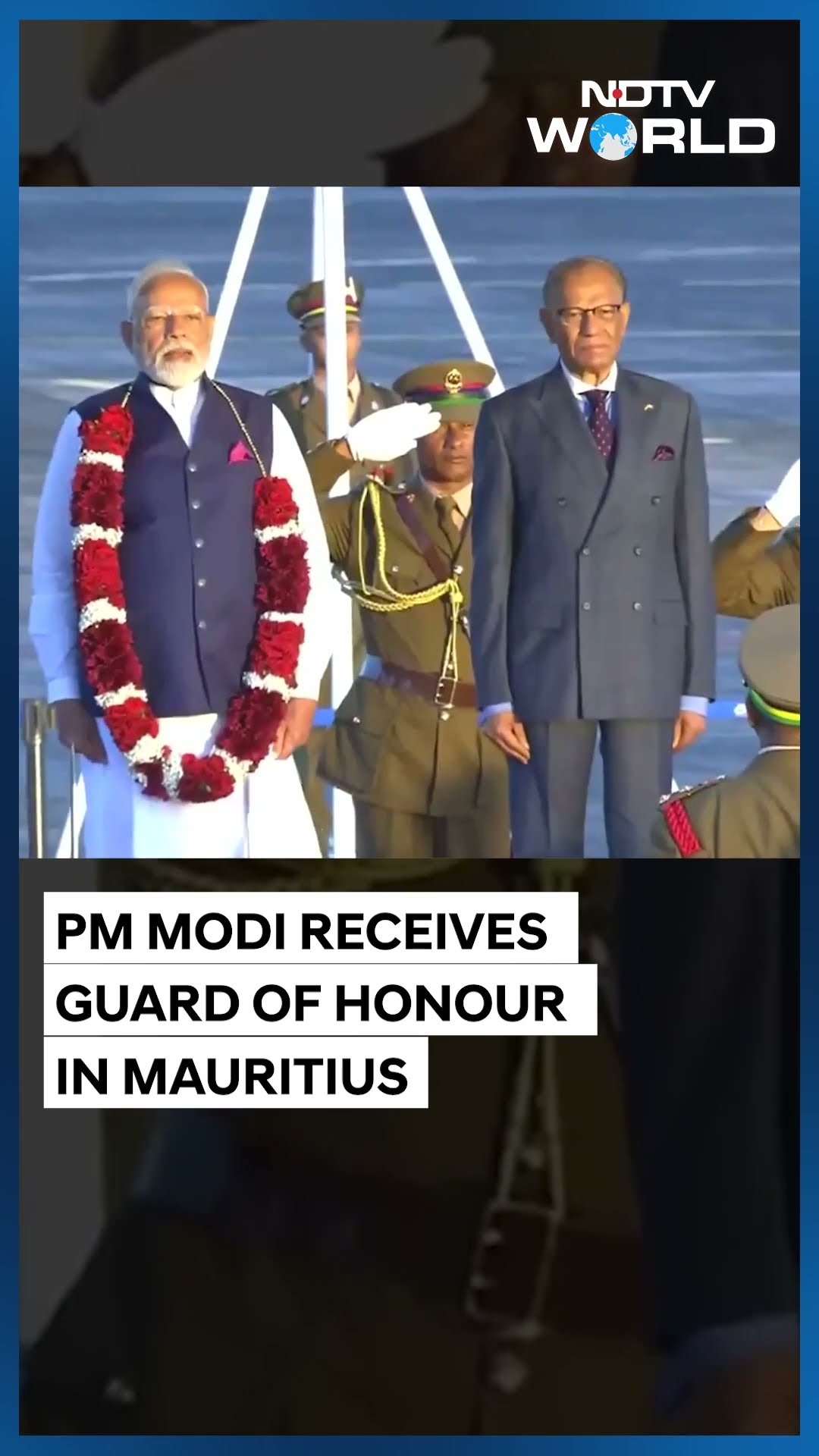 PM Modi Mauritius | Prime Minister Narendra Modi Receives Guard of Honour in Mauritius