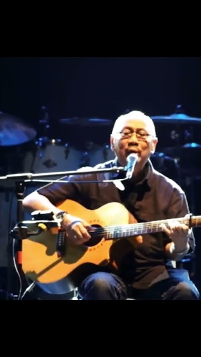 MUSISI LEGEND Ebiet G Ade - Berita Kepada Kawan Live Konser #ebietgade #beritakepadakawan
