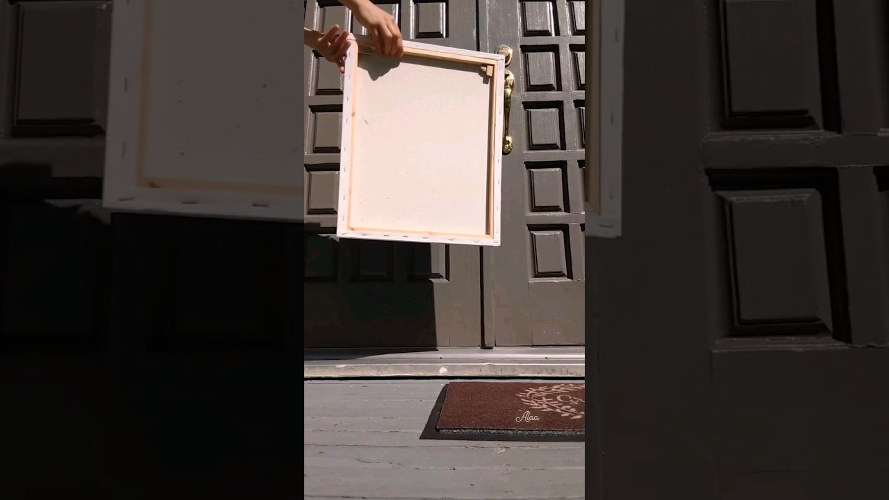 Write down your comment 🤍