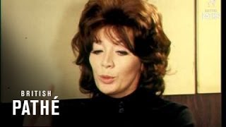 Juliet Greco - Interviewed About Vietnam And Her Singing (1960-1969)