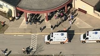 20 hurt in mass stabbing at US high school