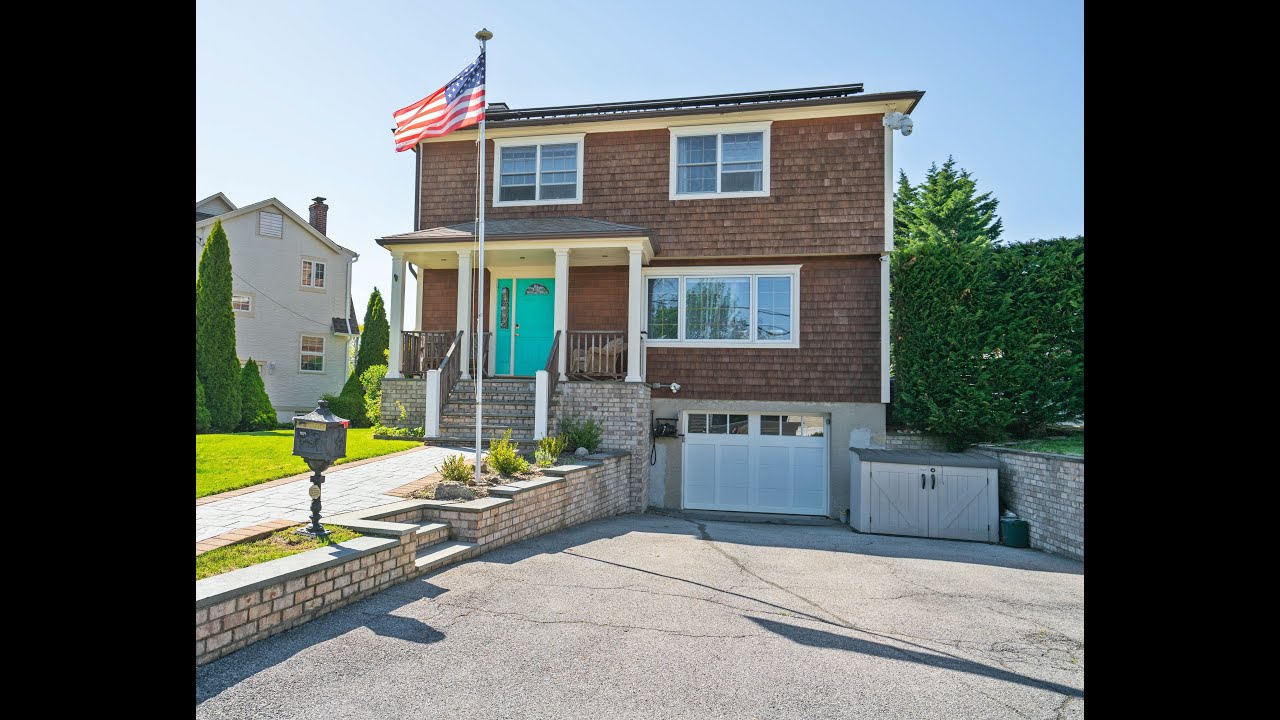 1404 Shelbourne Ave Mamaroneck NY, 10543