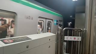 東京メトロ16000系　16116 編成　各駅停車　代々木上原行き　西日暮里駅入線