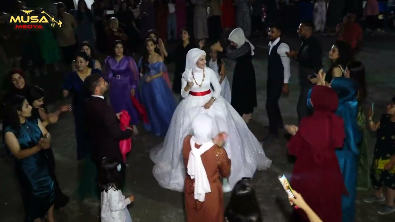 SEVGİ MÜZİK  KOMA EWİN  AYHAN BAKAN KARDEŞLERDEN KERİMBEYLİKÖYÜNDE KONSER TADINDA DÜĞÜN #musa_medya