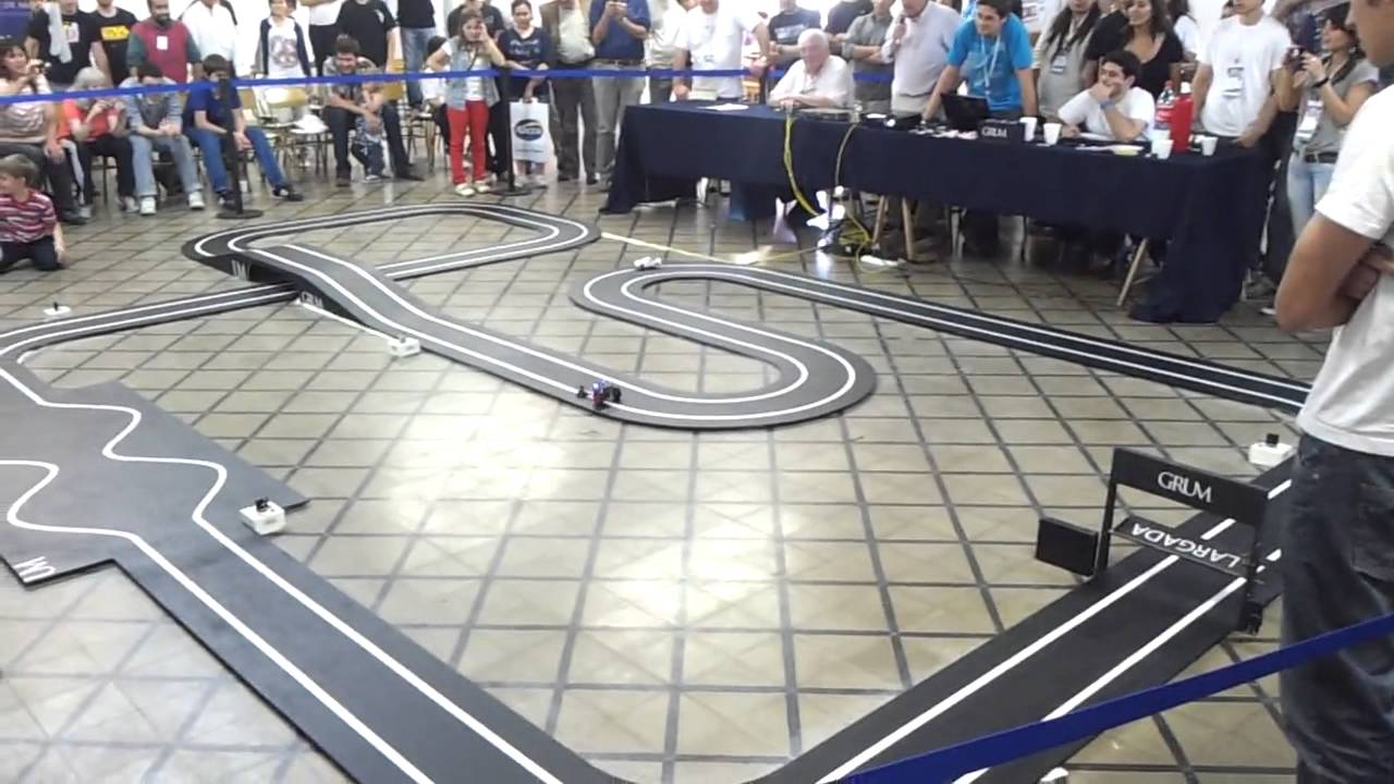Final de la 2º competencia de robótica de la UM YouTube