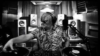 60s On Vinyl Playlist radio show Live DJ Deep Cuts