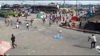 Brutal Bloody Street Fight Between 2 Rival Communities In Lagos Nigeria(Romans vs Spartans)