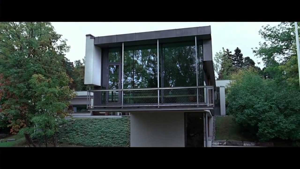 Hodejegerne Trailer Jo Nesbos Krimroman Med Samme Navn Ble Stor Suksess Bade Pa Kino Og I Bokform Film House Locations