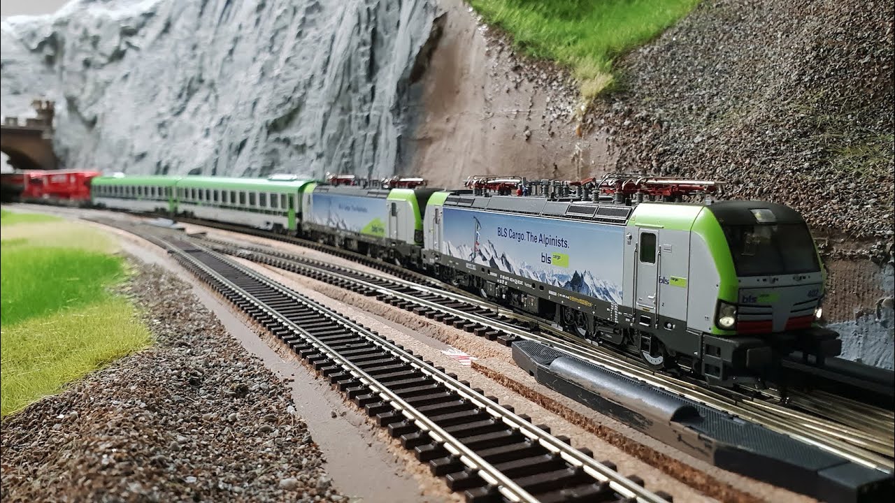 Monster Rola mit BLS Vectronen in H0 - Pure Trainaction mit Roco und A.C.M.E.