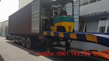 Cầu dẫn lên container - Thiết Bị Công Nghiệp Nhật Huy
