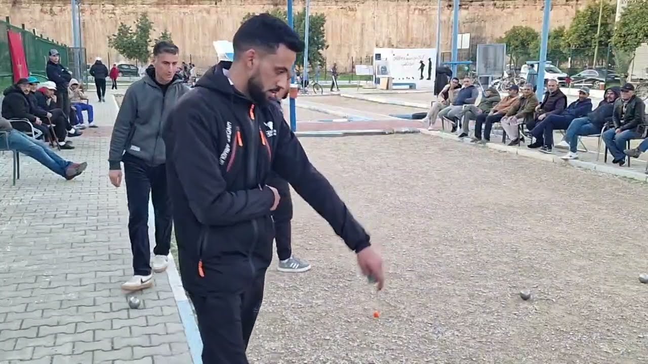 R.Elghazi contre R.Arara